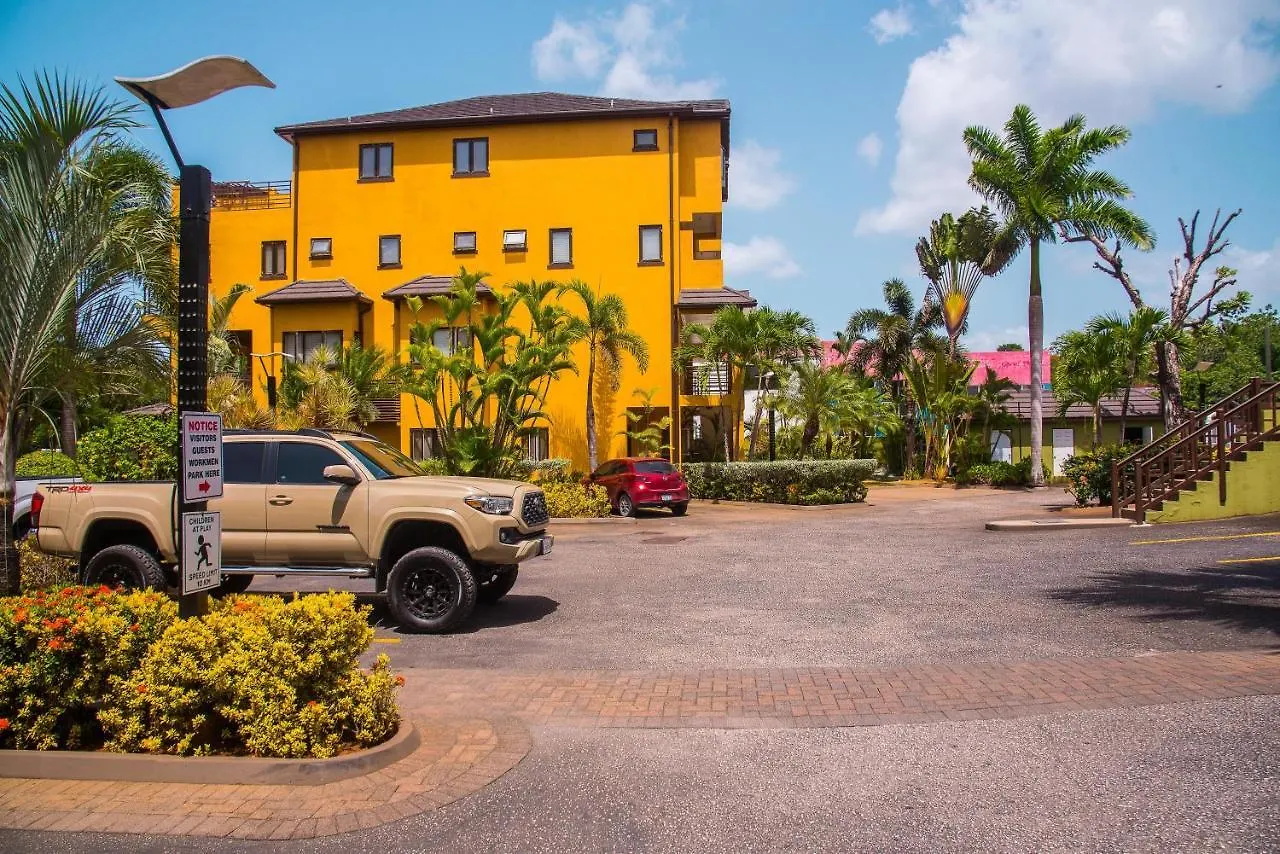 Maribella@Crystal Cove Ocho Rios Apartment Stanmore Grove
