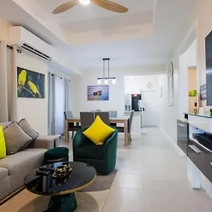 Villa Welcome To Our Ocean View Villa!, Lucea